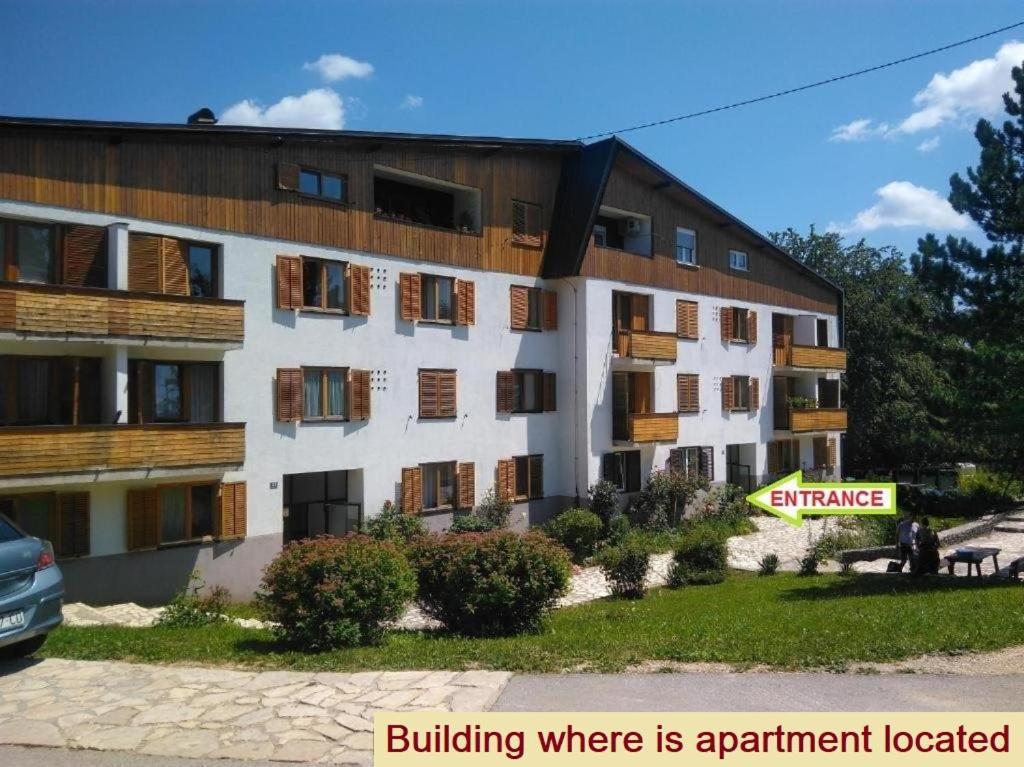 Apartman "Plitvice And You" Plitvicka Jezera Exterior photo